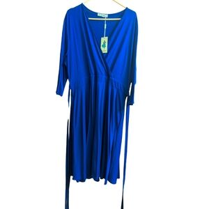 Faux wrap dress sized 20 very comfortable new with tags